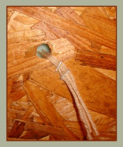 Staple yarn to the back Staple yarn to the back of the head board